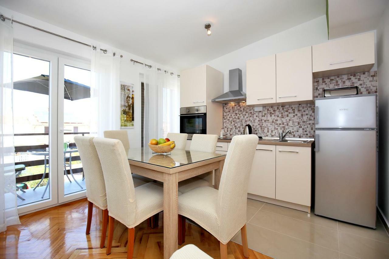 Apartments Mara Задар Екстер'єр фото